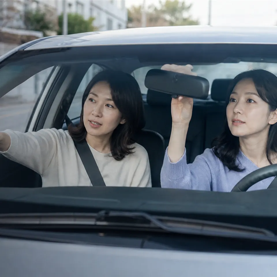 방문 가능 지역 · 오랜만에 운전하는 날의 준비의 AI 생성 운전교육 예시